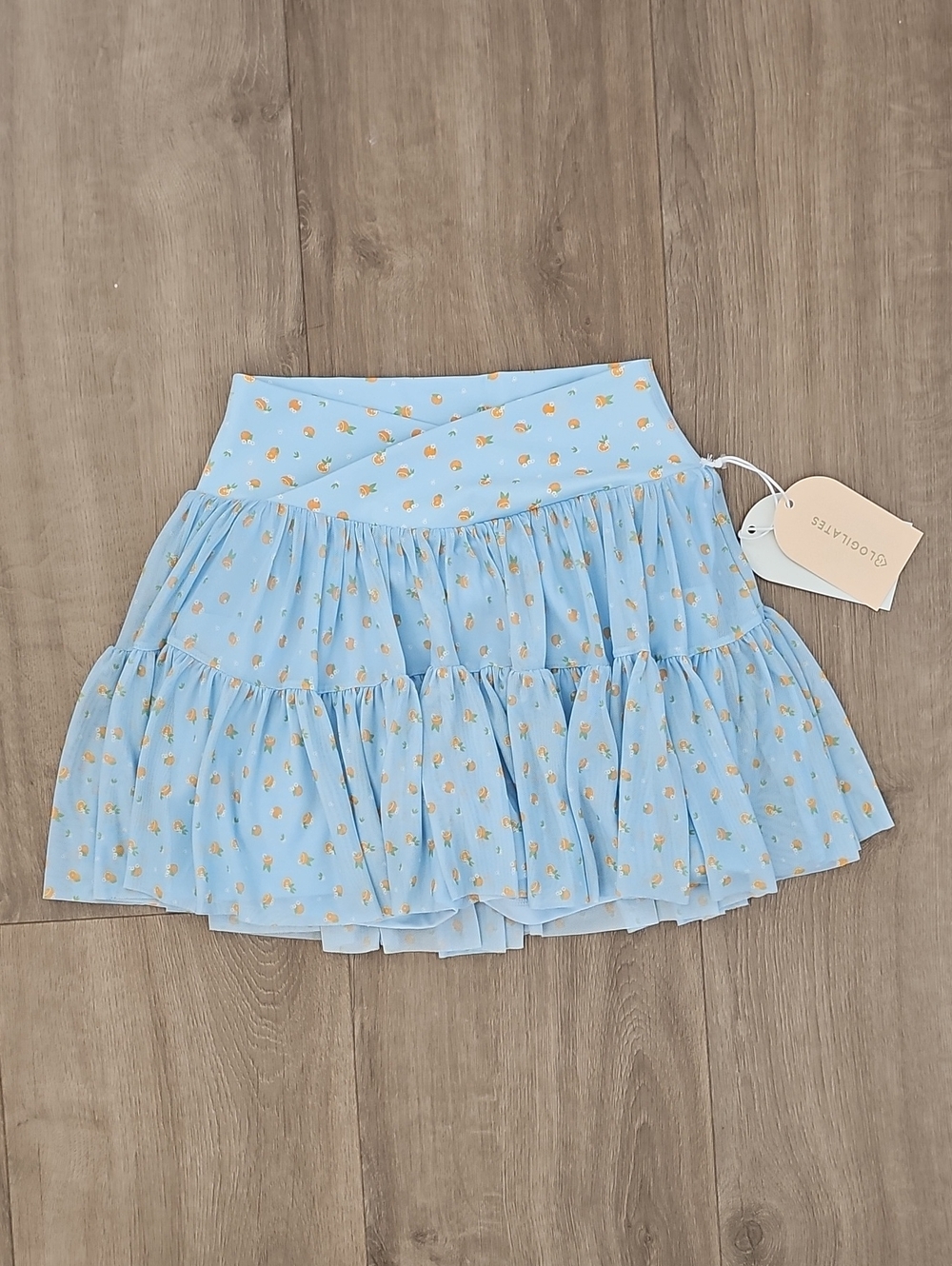 Blogilates Light Blue Floral Tiered Mini Skirt Size Small